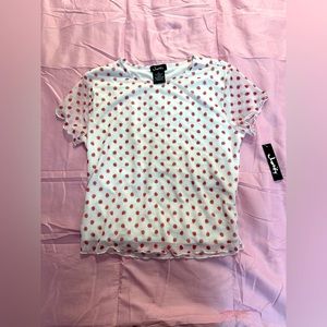 ⭐️SOLD⭐️ Cute flowy strawberry top